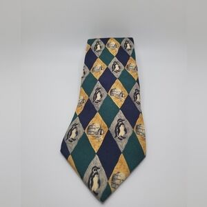 JoS. A. Bank Executive Collection 100% Silk Men's Tie Green Blue